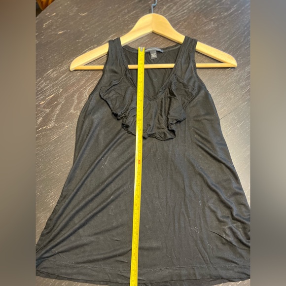 Banana Republic Black Tank - Picture 5 of 6